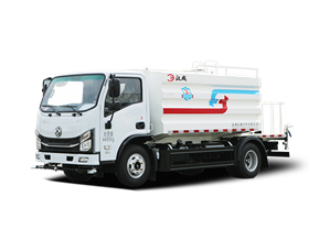【汉成牌】东风华神V3-142马力蓝牌洒水车 7方（燃油车）